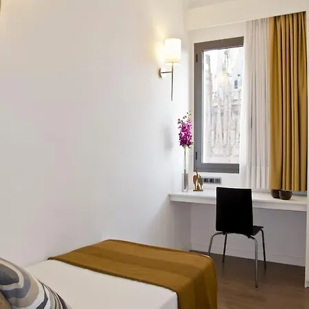Flat With Views To Sagrada Famila Apartment