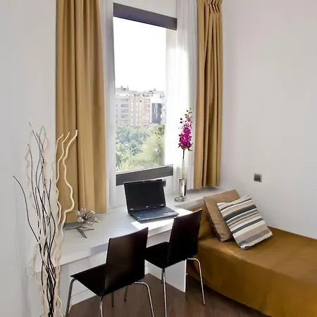 Flat With Views To Sagrada Famila Barcelona